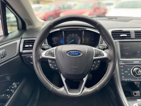 Used 2014 Ford Fusion Titanium image 20