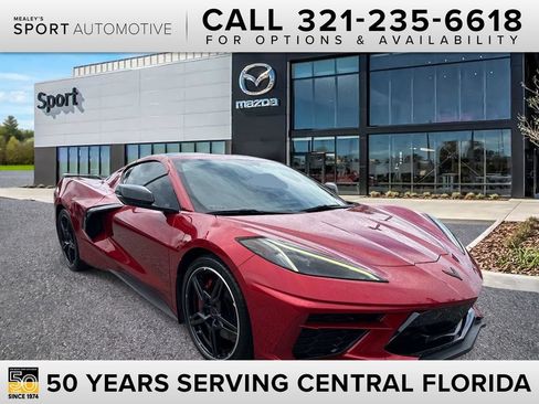 Used 2022 Chevrolet Corvette Stingray Premium Cpe w/ Z51 Performance Package RWD image 1