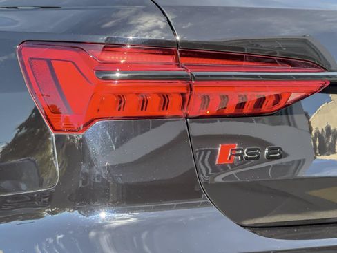 Used 2021 Audi RS 6 w/ Executive Package AWD/4WD image 26