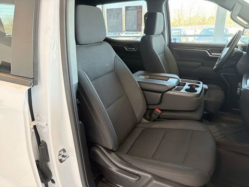 Certified 2024 Chevrolet Silverado 1500 RST image 18