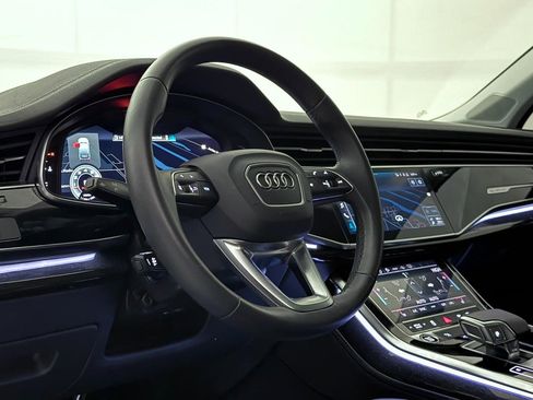 Used 2023 Audi Q7 3.0T Premium Plus w/ Premium Plus Package AWD/4WD image 21