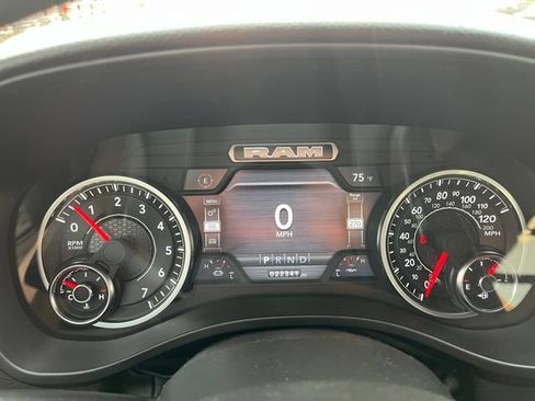 Used 2024 RAM 1500 Big Horn AWD/4WD image 14