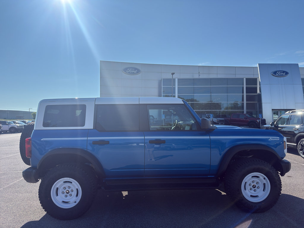 New 2026 Ford Bronco Heritage Edition AWD/4WD image 4
