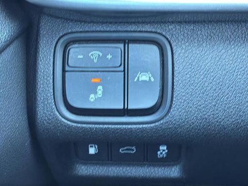Used 2019 Kia Optima S FWD image 27