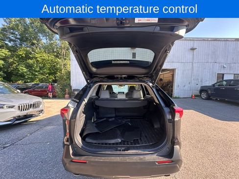 Used 2019 Toyota RAV4 XLE Premium w/ Cold Weather Package AWD/4WD image 22