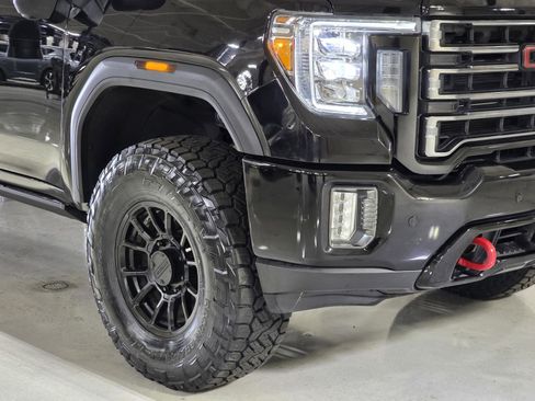 Used 2021 GMC Sierra 2500 AT4 w/ AT4 Premium Plus Package image 10
