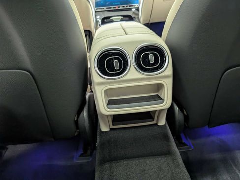 New 2026 Mercedes-Benz C 300 4MATIC Sedan image 20