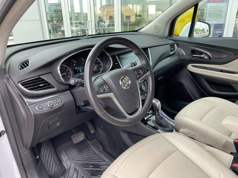 Certified 2018 Buick Encore Essence w/ Experience Buick Package FWD image 11