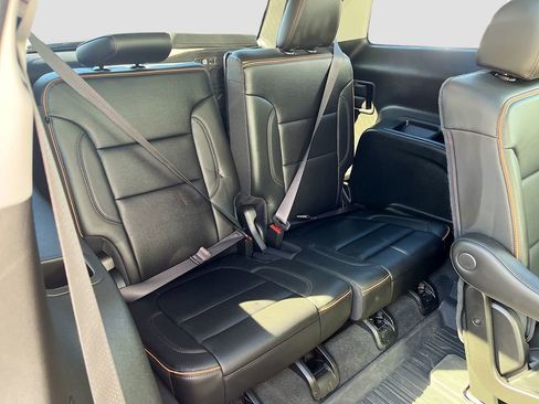Used 2023 GMC Acadia AT4 w/ Technology Package image 30
