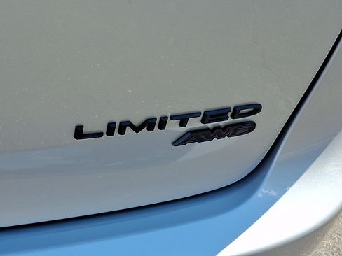 Used 2026 Chrysler Pacifica Limited w/ S Appearance Package AWD/4WD image 34