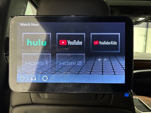 Used 2023 GMC Yukon Denali Ultimate AWD/4WD image 30