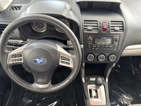 Used 2015 Subaru Forester 2.5i Limited AWD/4WD image 28
