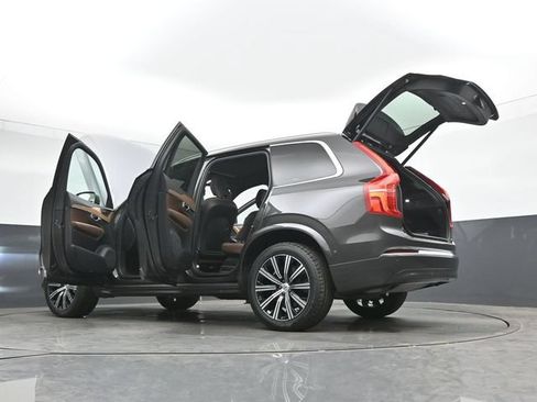Used 2023 Volvo XC90 B6 Plus w/ Protection Package Premier AWD/4WD image 56