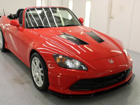 Used 2004 Honda S2000 image 12