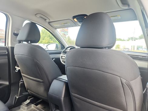 Used 2023 Hyundai Tucson SE AWD/4WD image 28