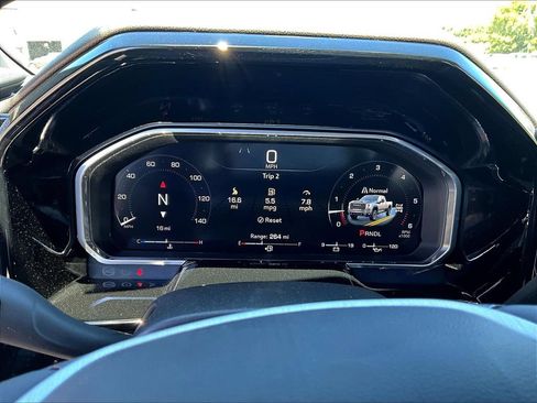 New 2026 GMC Sierra 3500 SLE w/ SLE Convenience Package AWD/4WD image 22