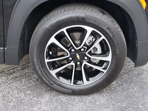 Used 2024 Chevrolet TrailBlazer LT FWD image 10
