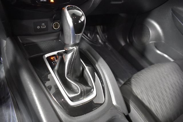 Used 2020 Nissan Rogue S w/ Special Edition Package AWD/4WD image 24