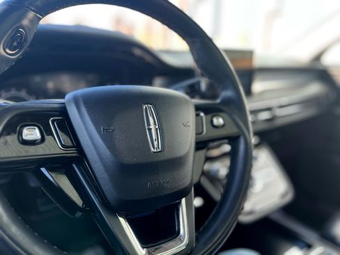 Used 2021 Lincoln Corsair AWD w/ Premium Package image 29