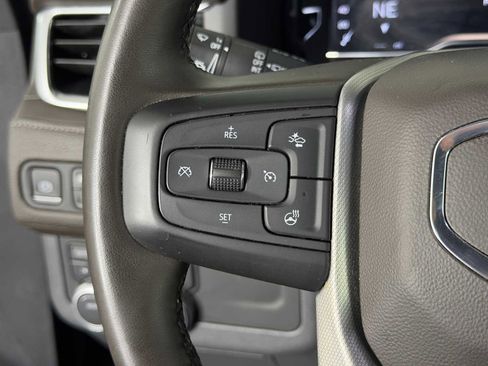 Used 2023 GMC Yukon Denali AWD/4WD image 27