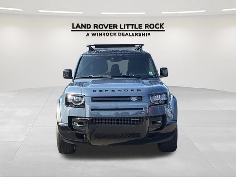Used 2023 Land Rover Defender 110 X-Dynamic SE AWD/4WD image 8