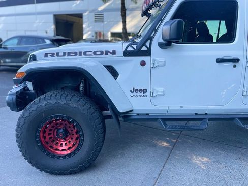 Used 2018 Jeep Wrangler Unlimited Rubicon AWD/4WD image 7