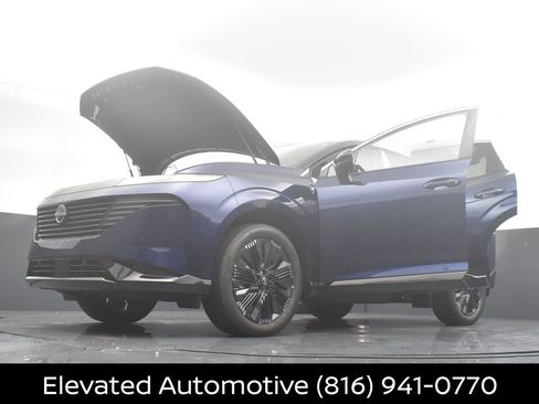 Certified 2025 Nissan Murano Platinum w/ Cargo Package image 37