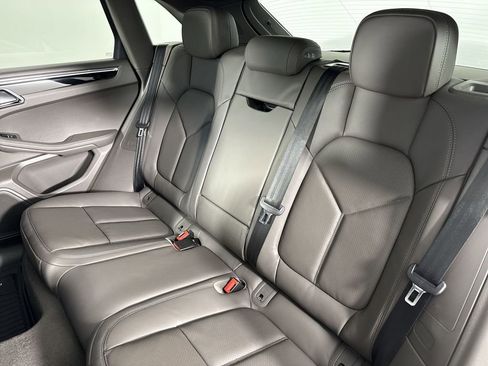 New 2026 Porsche Macan AWD/4WD image 22