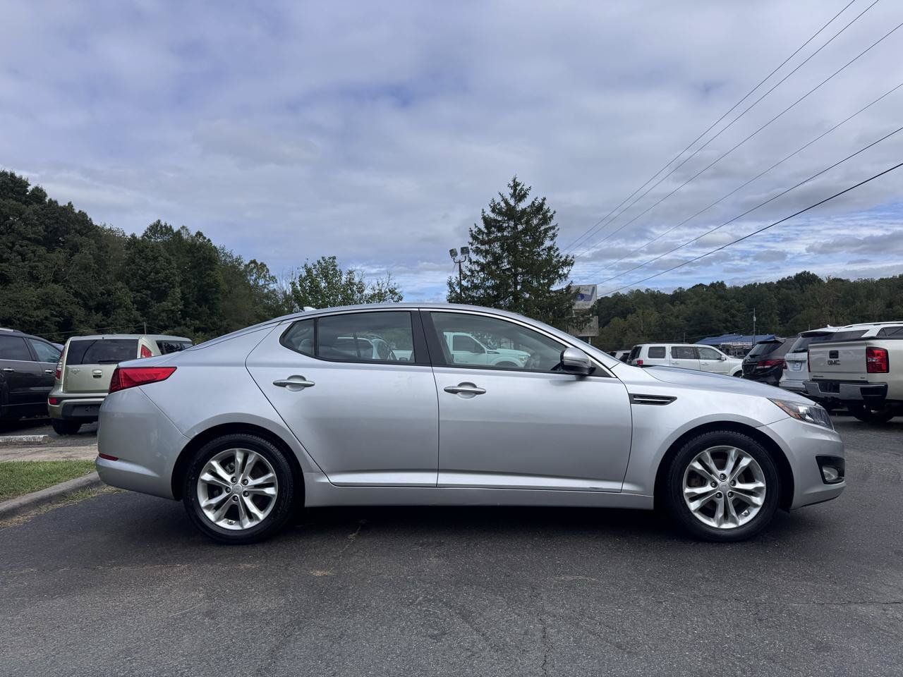 Used 2012 Kia Optima LX FWD image 4