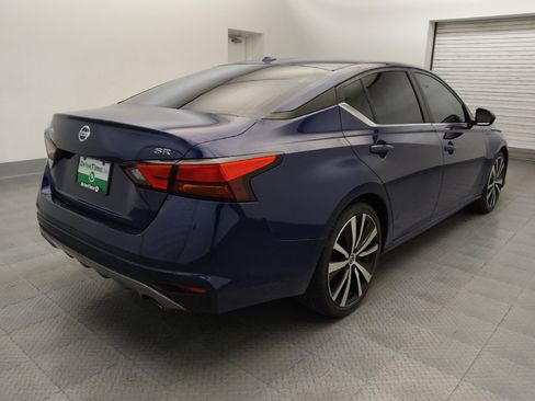 Used 2021 Nissan Altima 2.5 SR FWD image 9