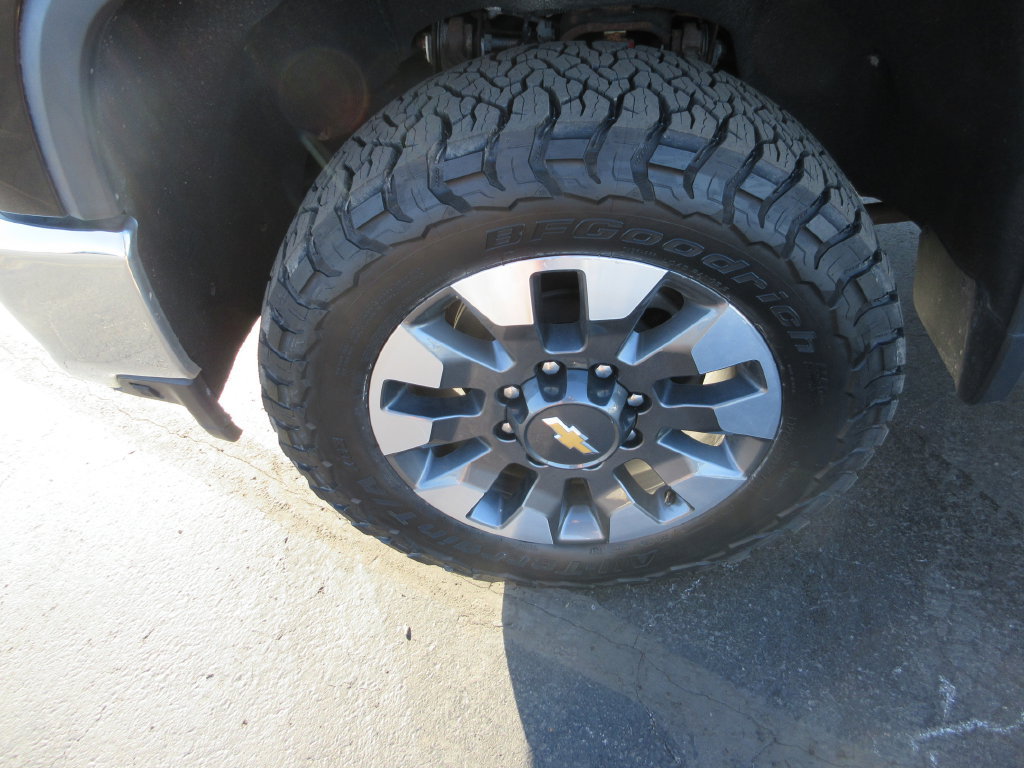 Certified 2021 Chevrolet Silverado 2500 LT w/ All Star Edition AWD/4WD image 15