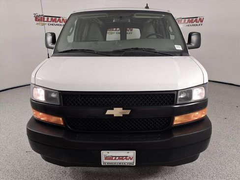 Used 2021 Chevrolet Express 2500 Extended w/ Driver Convenience Package image 5