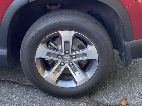 Used 2023 Honda Pilot EX-L image 9