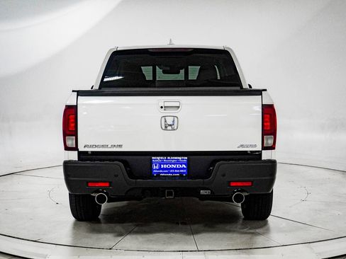 Used 2023 Honda Ridgeline RTL-E image 7