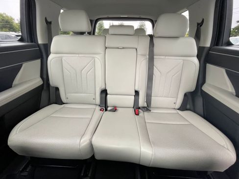 Used 2025 Hyundai Santa Fe SEL image 37