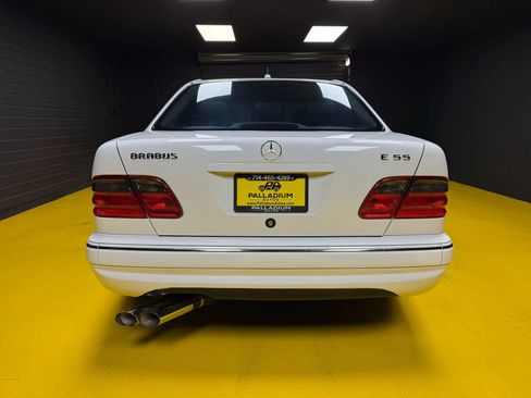 Used 2000 Mercedes-Benz E 55 AMG Sedan image 5