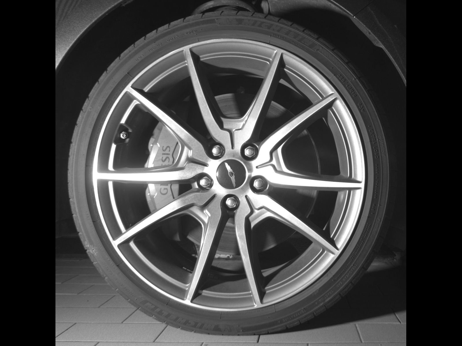 Used 2025 Genesis G70 2.5T RWD image 24