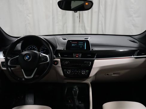Used 2019 BMW X1 xDrive28i w/ Convenience Package image 6