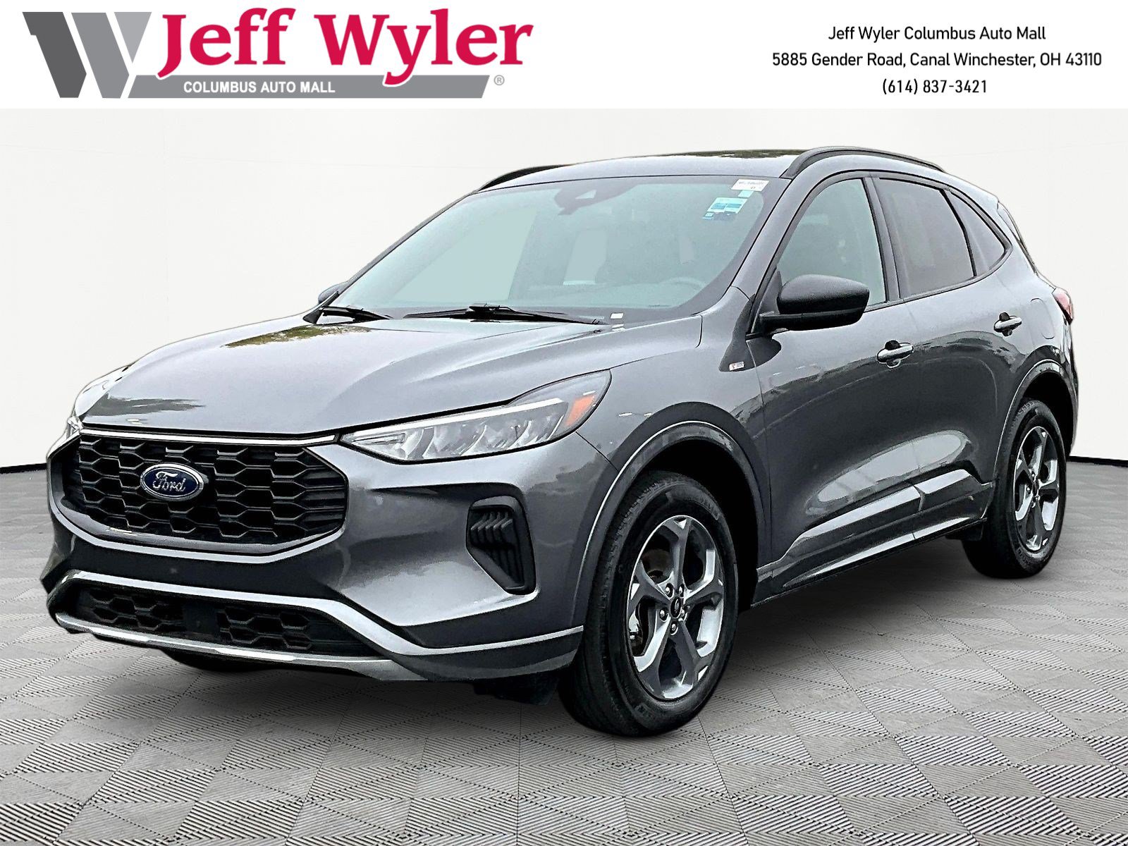 Used 2024 Ford Escape ST-Line w/ Tech Pack #1 AWD/4WD image 1
