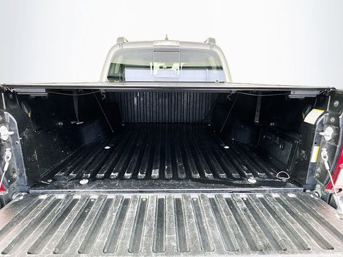 Used 2022 Toyota Tacoma SR5 image 29