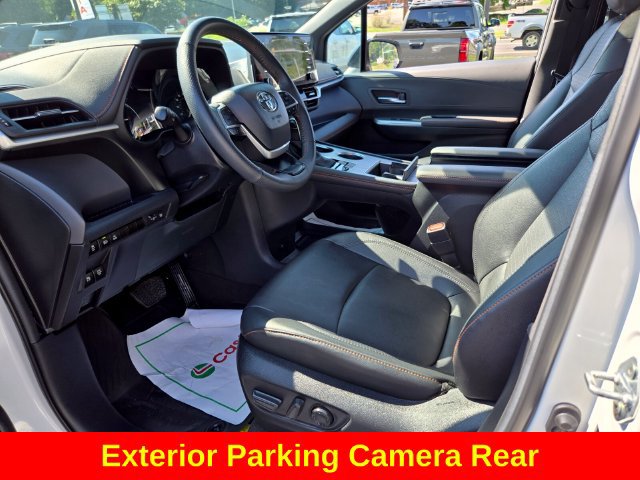 Used 2024 Toyota Sienna XSE w/ XSE Plus Package AWD/4WD image 11