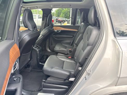 Used 2023 Volvo XC90 T8 Plus w/ Protection Package Premier AWD/4WD image 30