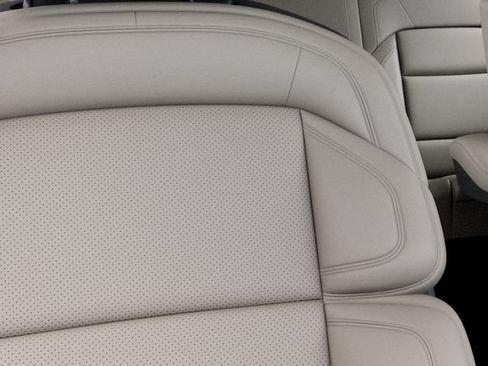 New 2027 Lincoln Navigator Premiere RWD image 16