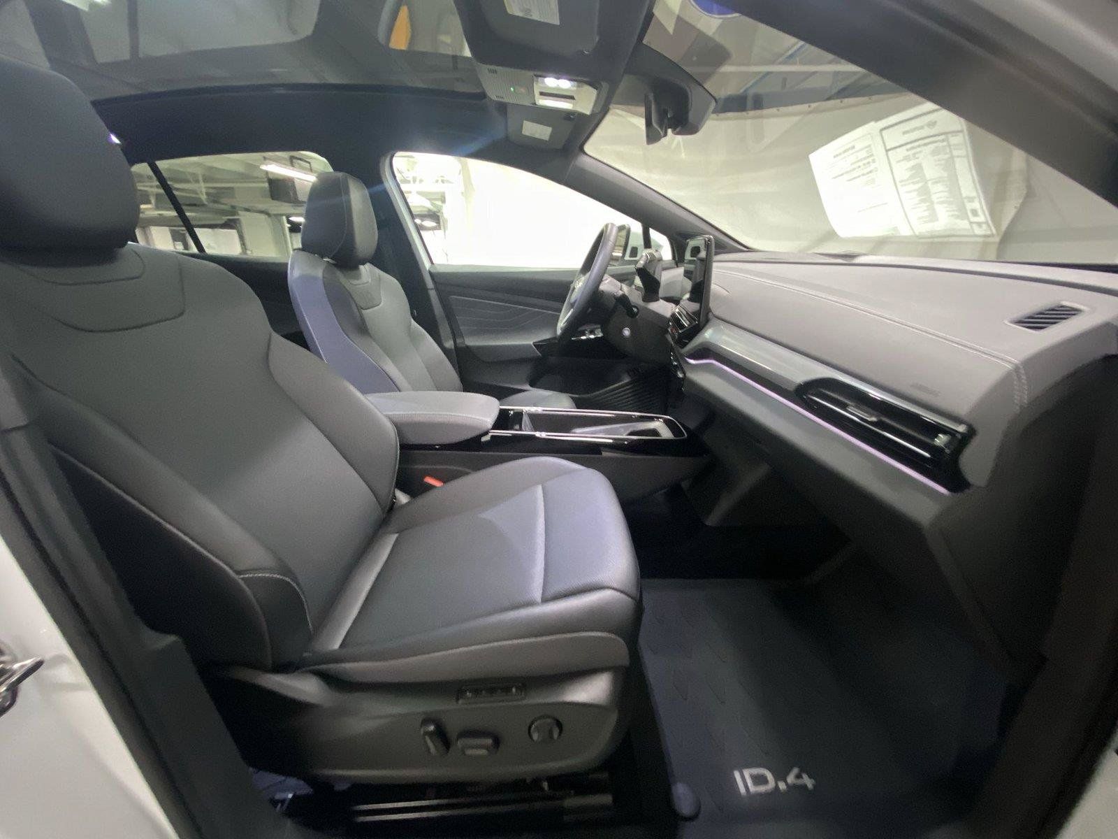 Used 2023 Volkswagen ID.4 Pro S AWD/4WD image 30