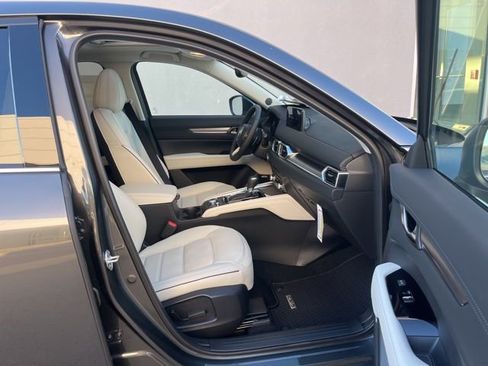 New 2025 MAZDA CX-5 AWD 2.5 S w/ Premium Plus Pkg image 28