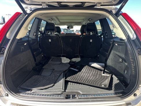 Used 2023 Volvo XC90 B6 Ultimate w/ Protection Package Premier image 7
