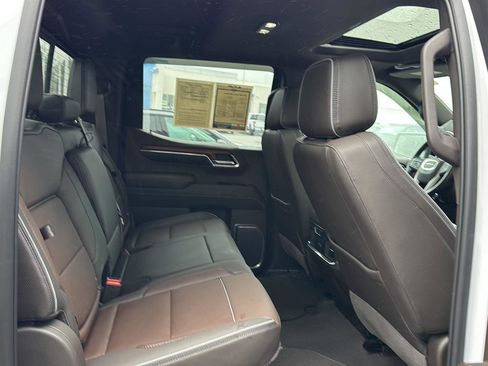Used 2023 GMC Sierra 1500 Denali w/ Denali Reserve Package image 11