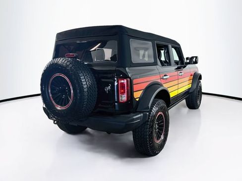 Used 2025 Ford Bronco Big Bend w/ Black Diamond Package AWD/4WD image 15
