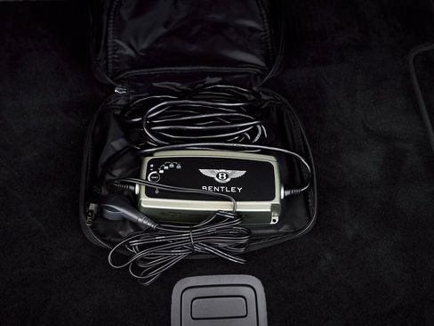 Used 2024 Bentley Continental GT S image 14