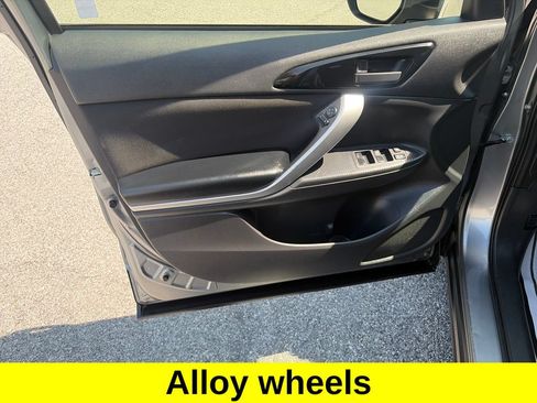 Used 2020 Mitsubishi Eclipse Cross ES AWD/4WD image 10